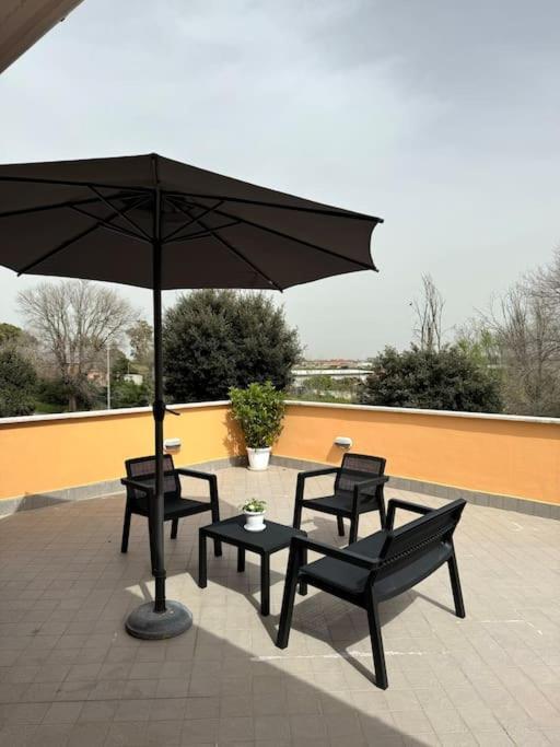Casa Vacanza Elislor Apartments Fiumicino Exterior foto